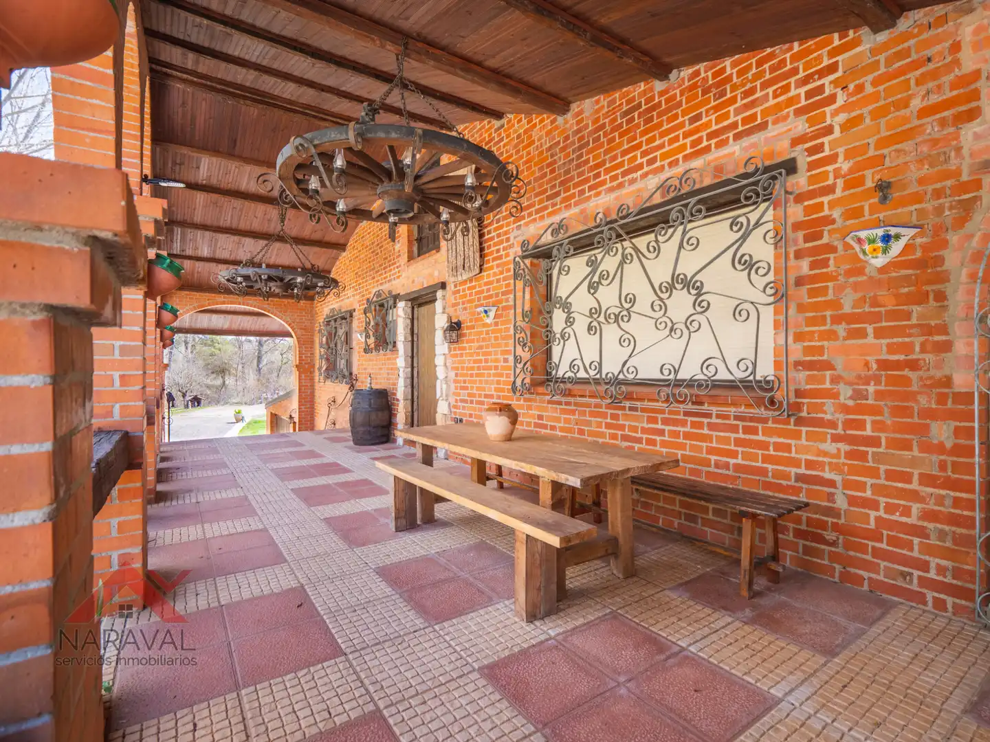 Terrassa de Casa o xalet en venda en Burgo de Osma - Ciudad de Osma amb Calefacció, Jardí privat i Terrassa
