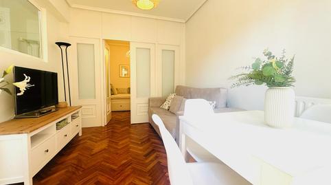 Photo 2 of Flat to rent in Gros, Gipuzkoa