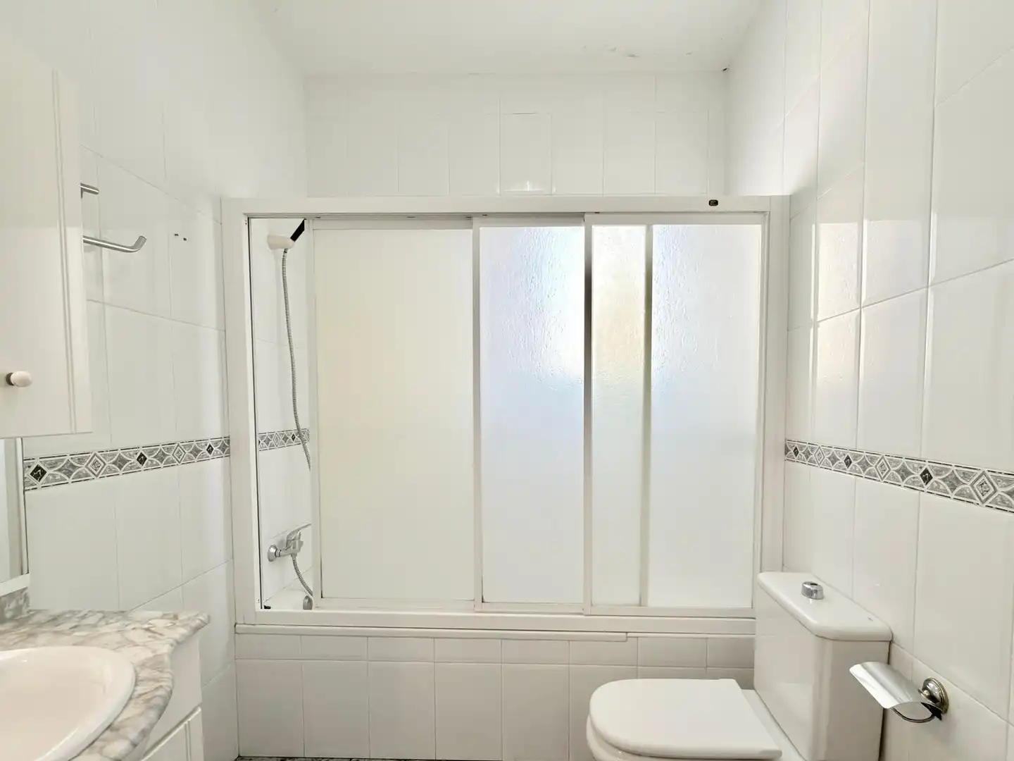 Baño de Casa o chalet en venta en Alhama de Murcia con Aire acondicionado, Terraza y Trastero