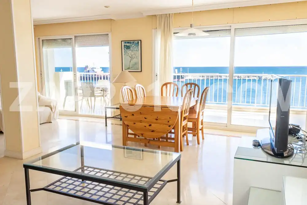 Menjador de Apartament en venda en Garrucha amb Aire condicionat i Terrassa