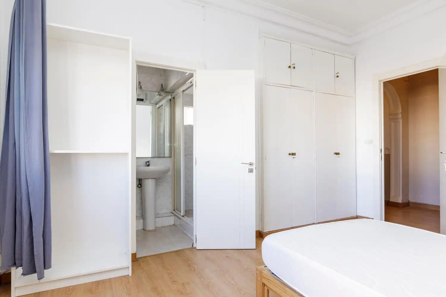 Habitación de Piso en venta en Zaragoza con Calefacción