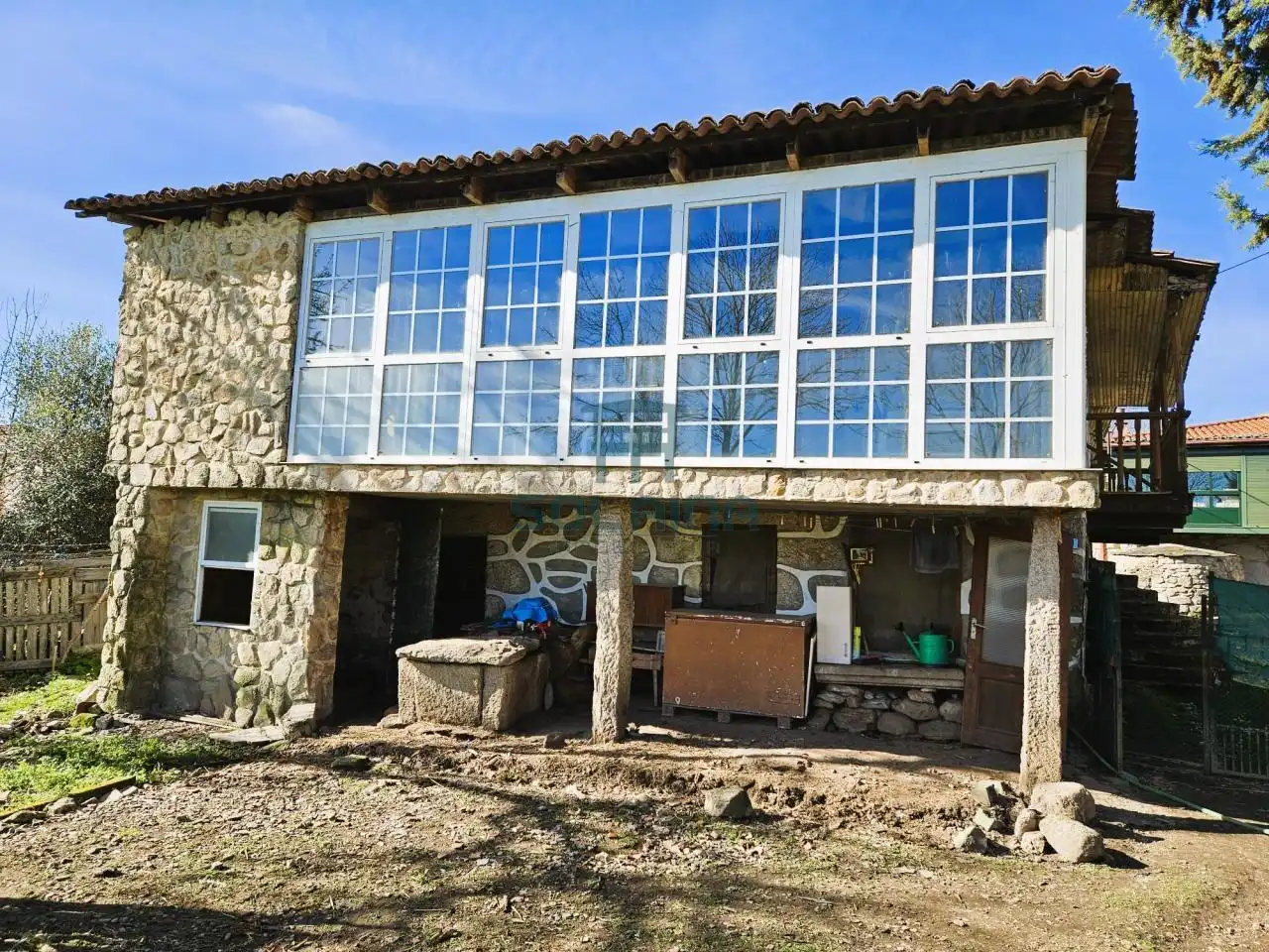 House with garden for sale in Xunqueira de Espadanedo