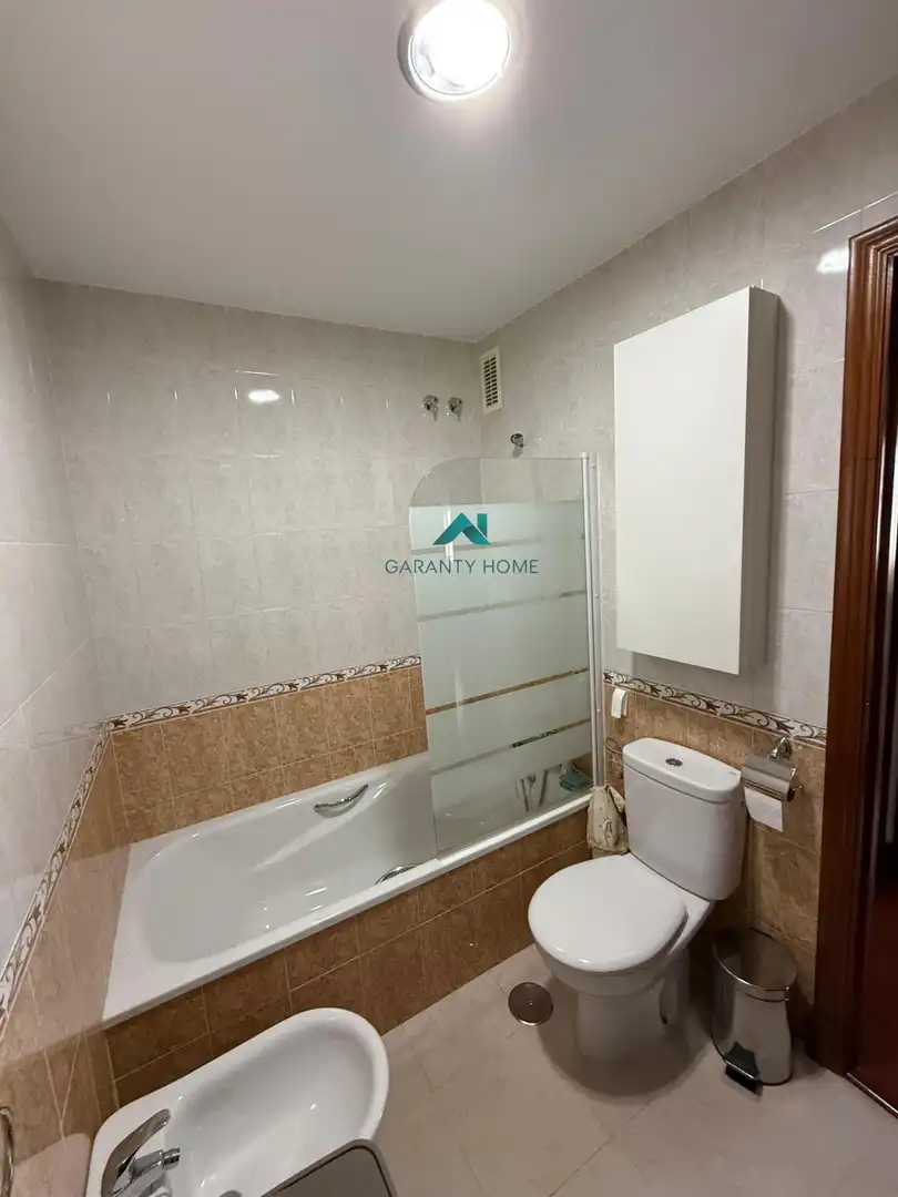 Bathroom of Flat for sale in Jerez de la Frontera  with Air Conditioner, Parquet flooring and Terrace