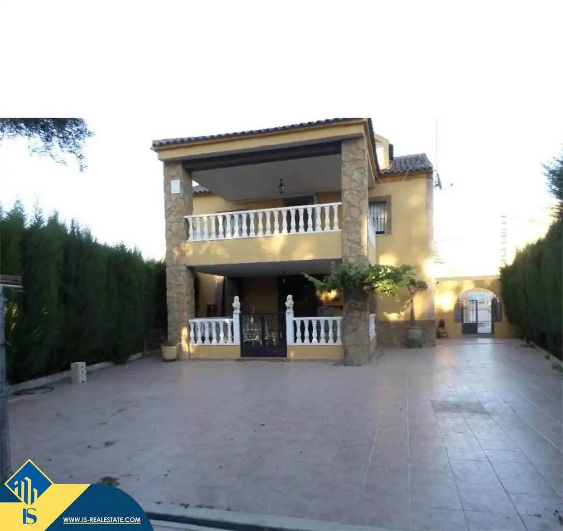 Garden of Houses for sale in Redován  with Air Conditioner, Private garden and Terrace