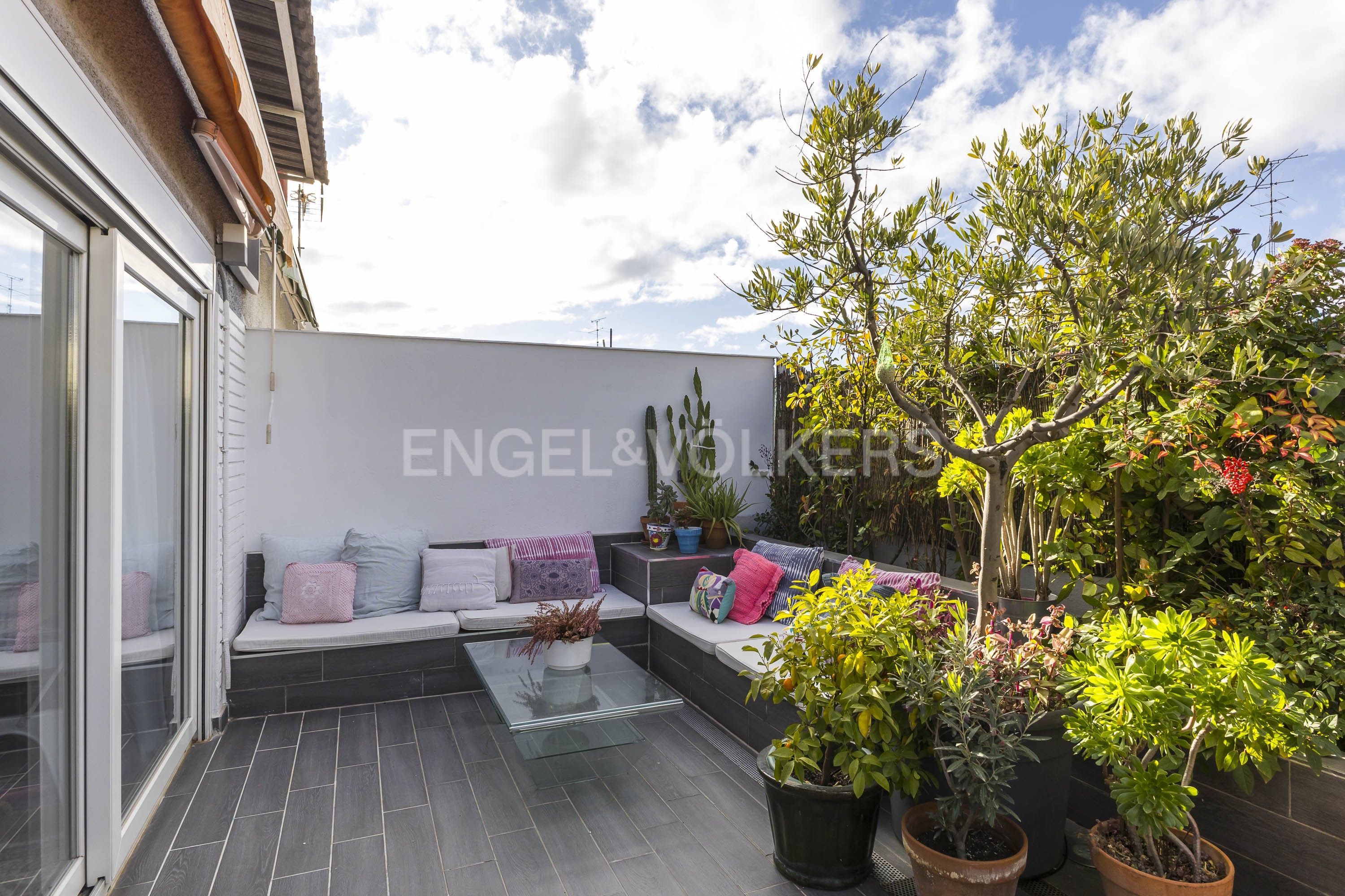 Terrace of Attic to rent in  Madrid Capital  with Air Conditioner, Heating and Terrace