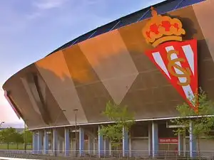 Vista exterior de Garaje en venta en Gijón 