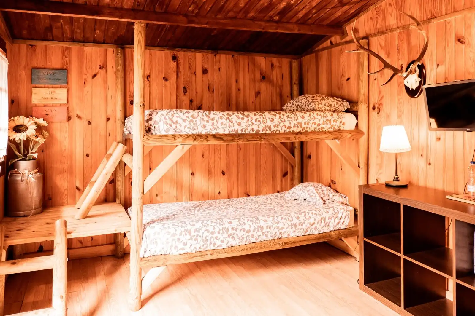 Bedroom of Buildings for sale in Cercedilla