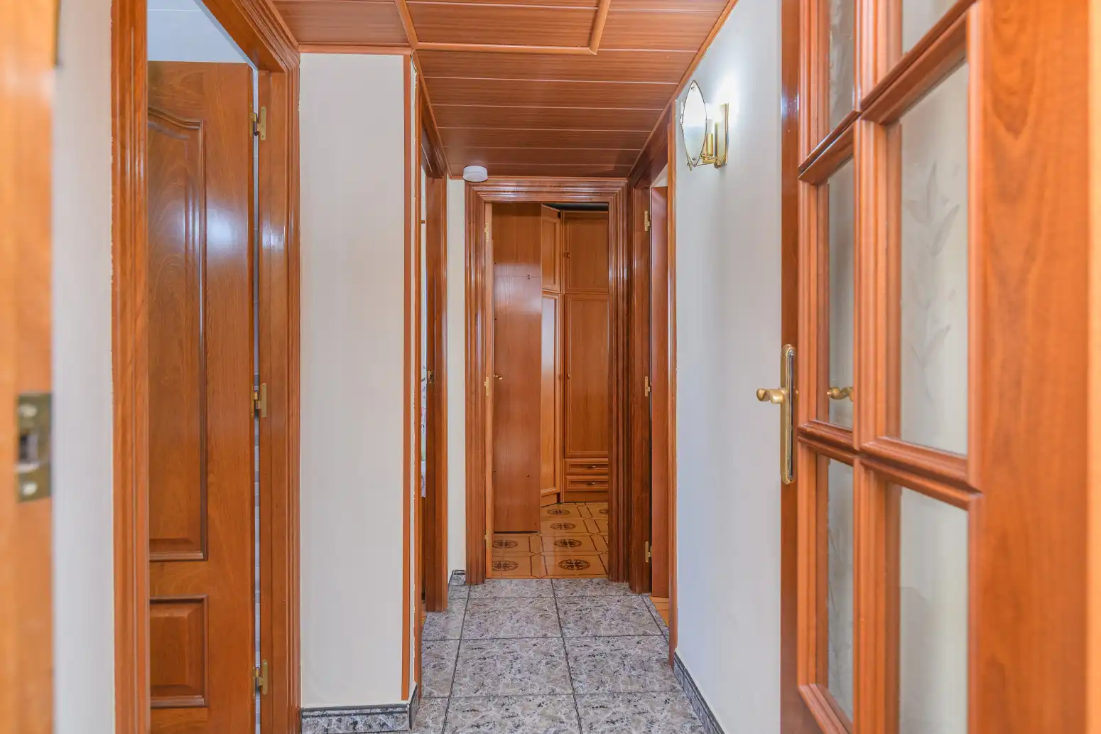 Flat for sale in Cornellà de Llobregat  with Air Conditioner, Heating and Storage room