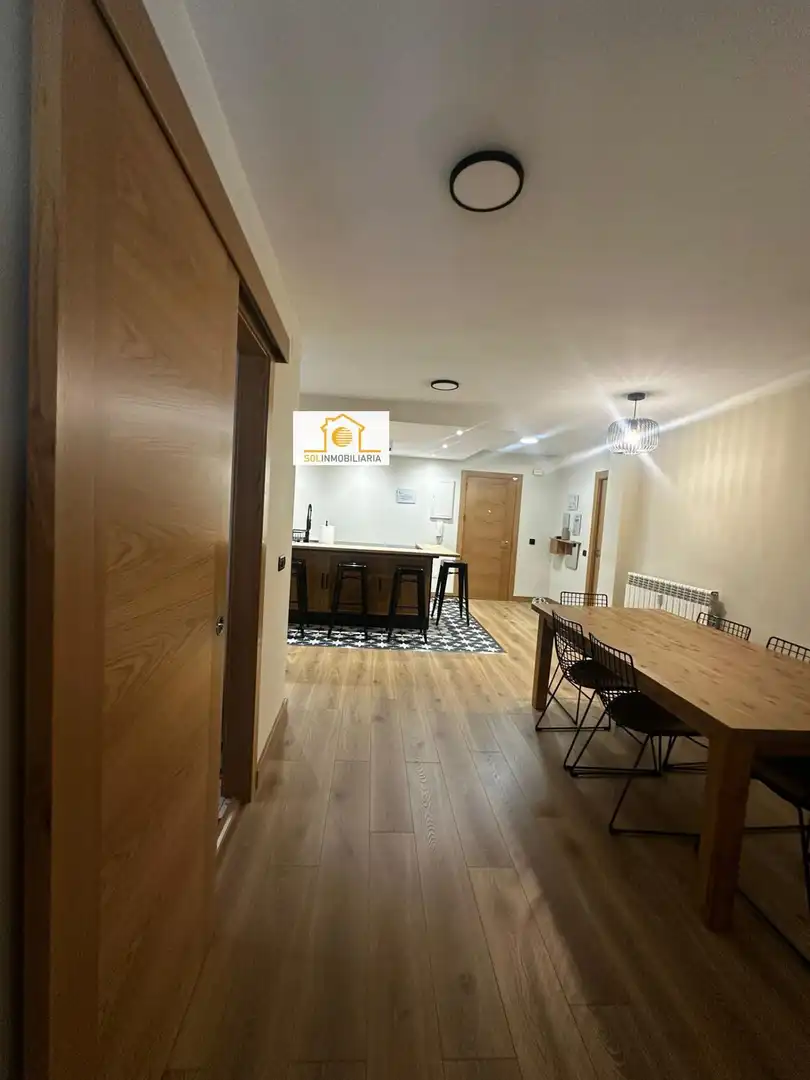 Pis en venda en León Capital  amb Calefacció, Parquet i TV