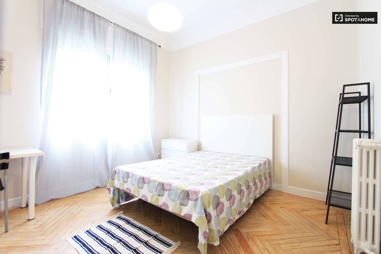 Flat to share in Castellana