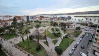 Vista exterior de Dúplex en venda en Santurtzi  amb Terrassa