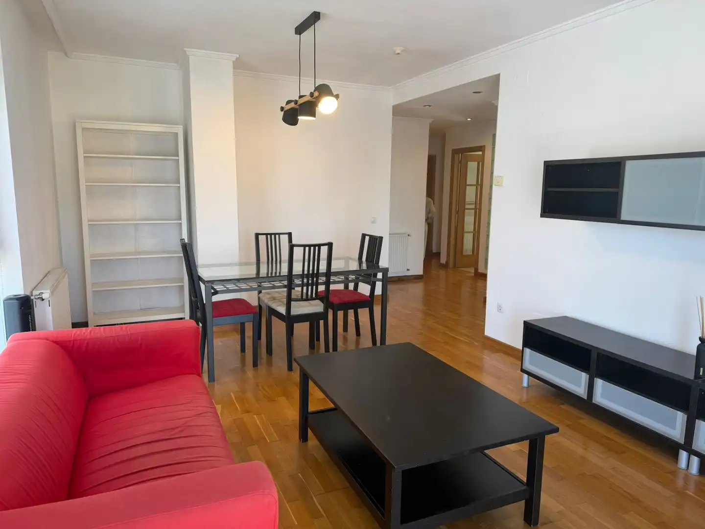 Sala d'estar de Apartament de lloguer en Lugo amb Calefacció, Parquet i Traster
