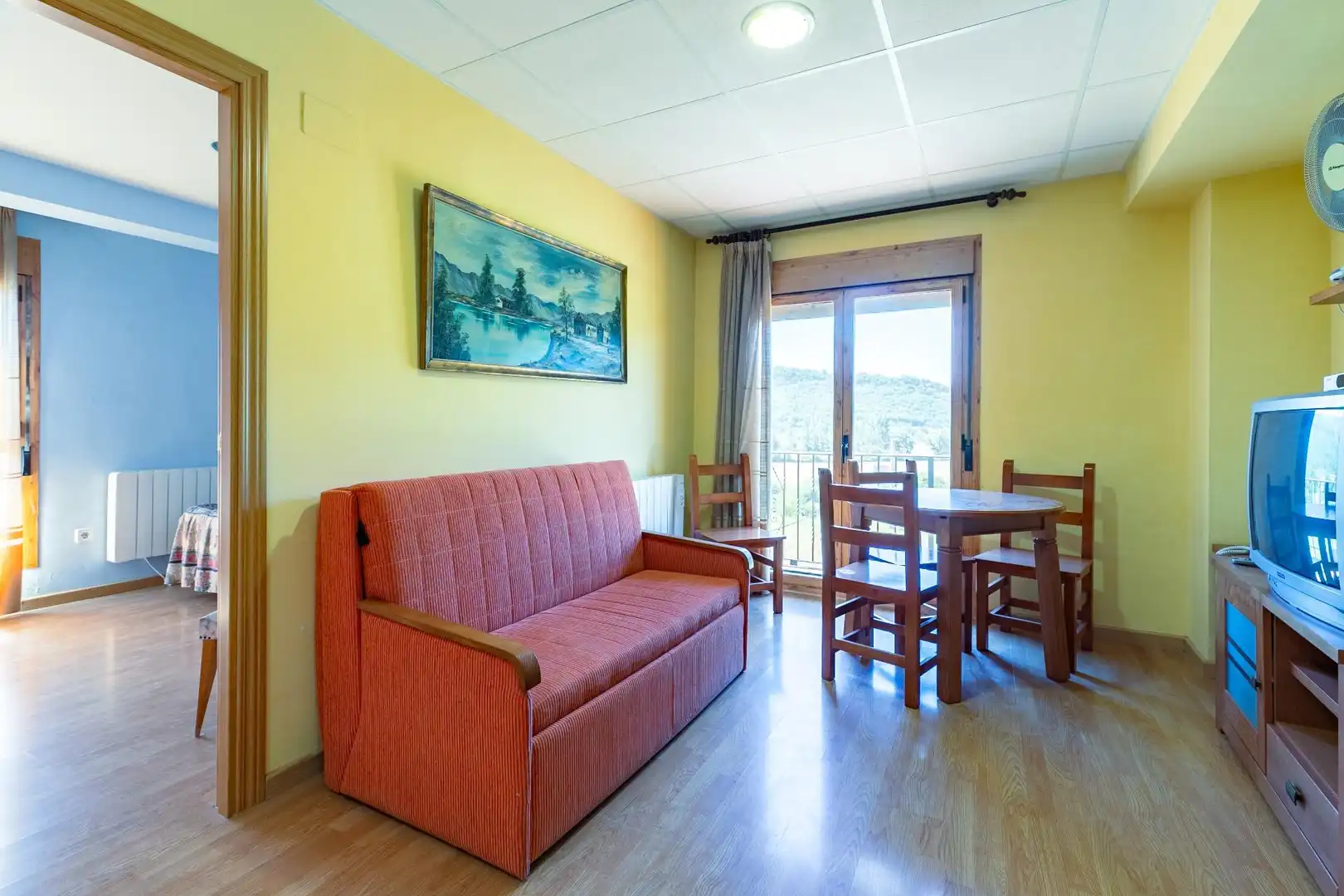 Schlafzimmer von Gebäude zum Verkauf in Puente la Reina de Jaca