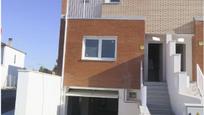 Exterior view of House or chalet for sale in Torralba de Calatrava  with Terrace