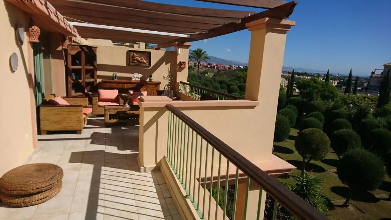 Terraza de Dúplex en venta en Benahavís con Aire acondicionado, Parquet y Terraza