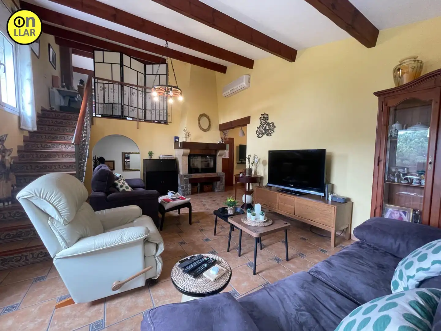 Sala de estar de Casa o chalet en venta en L'Ametlla del Vallès con Calefacción, Jardín privado y Terraza