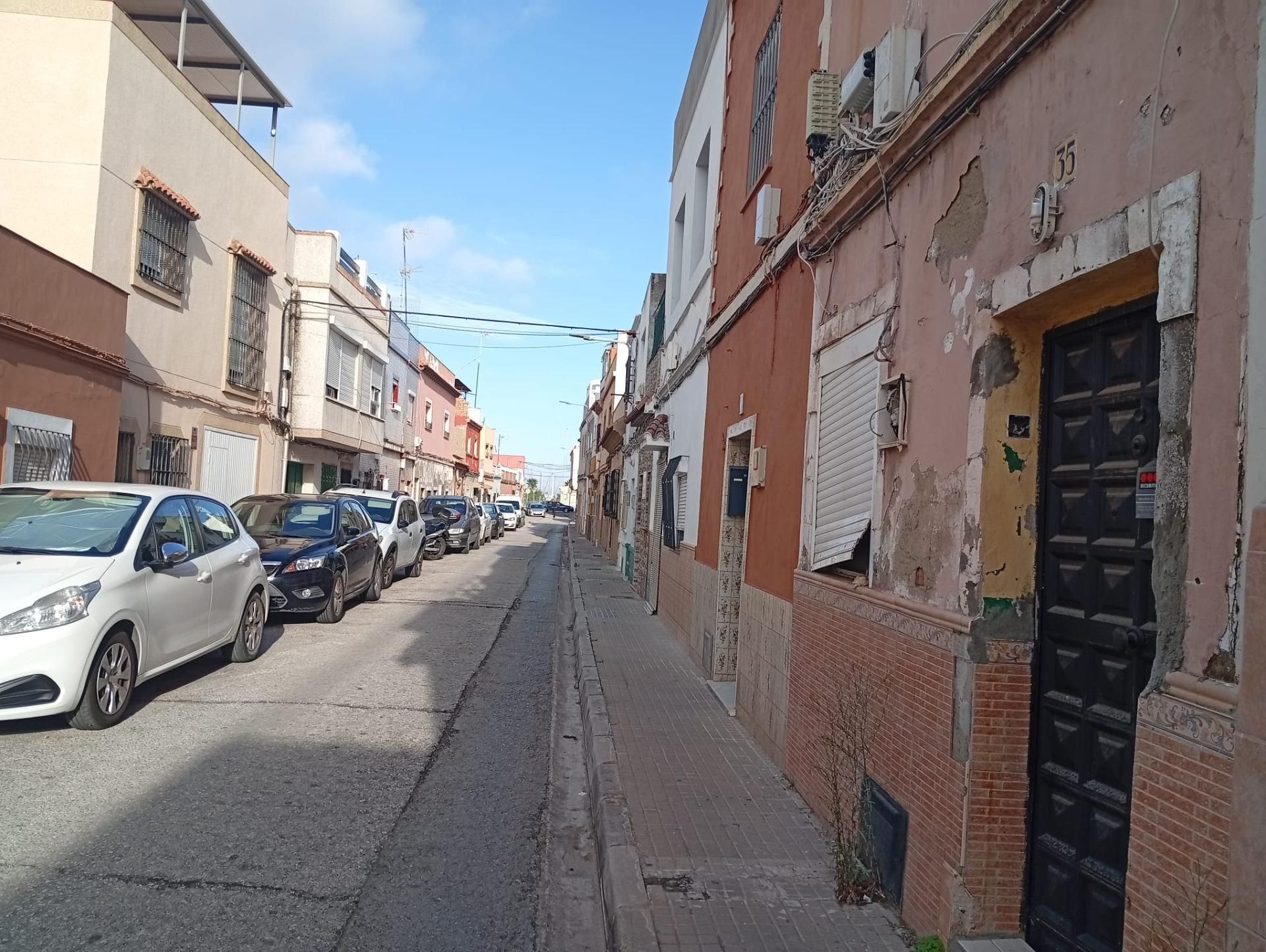 Exterior view of Single-family semi-detached for sale in Algeciras