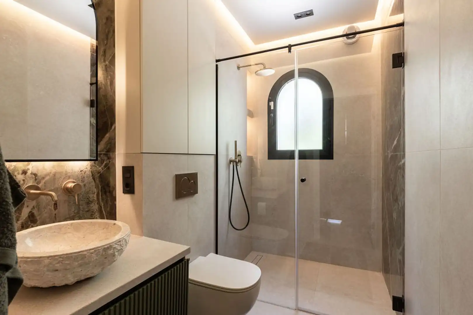 Baño de Casa o chalet en venta en Benahavís con Terraza