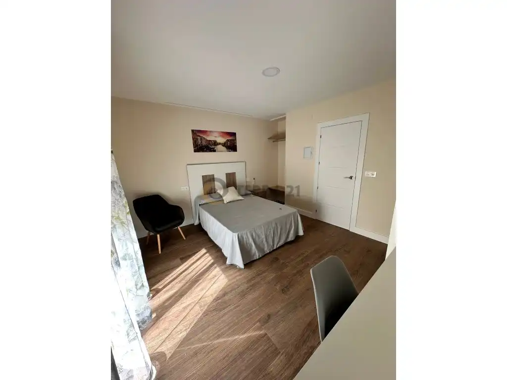 Bedroom of Flat for rent in Jaén
