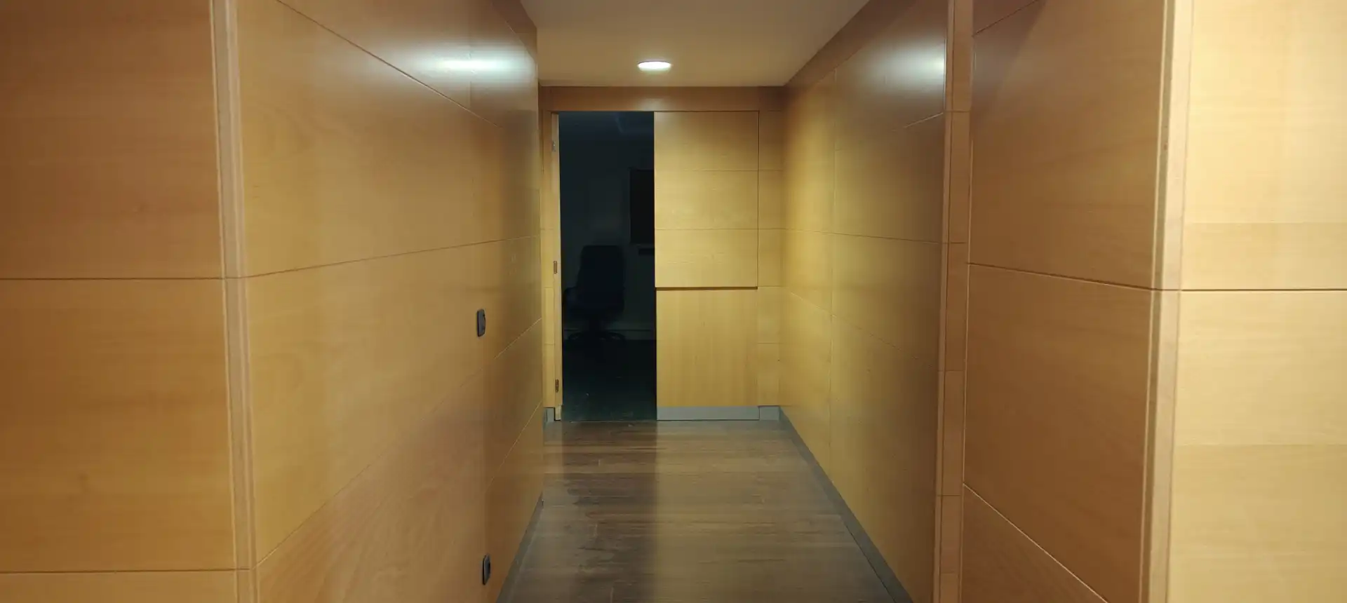 Office space for sale in Calle de Miguel Astráin