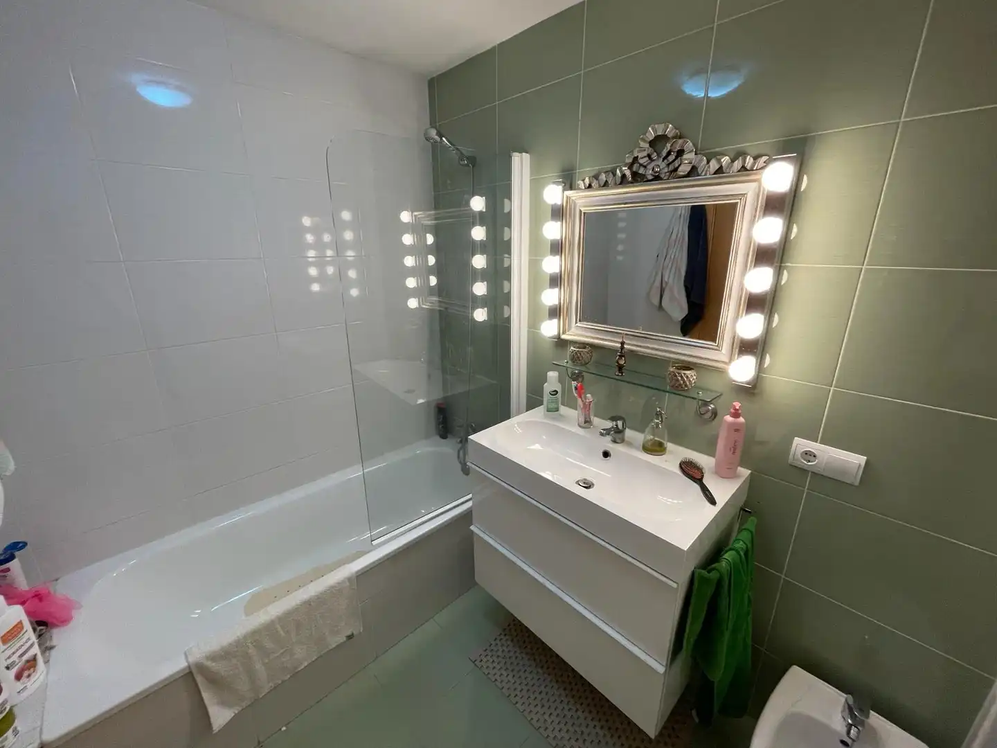 Baño de Casa adosada en venta en San Leonardo de Yagüe con Calefacción, Jardín privado y Parquet