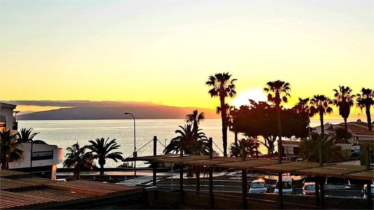 Exterior view of Apartment for sale in Guía de Isora  with Air Conditioner, Terrace and Furnished