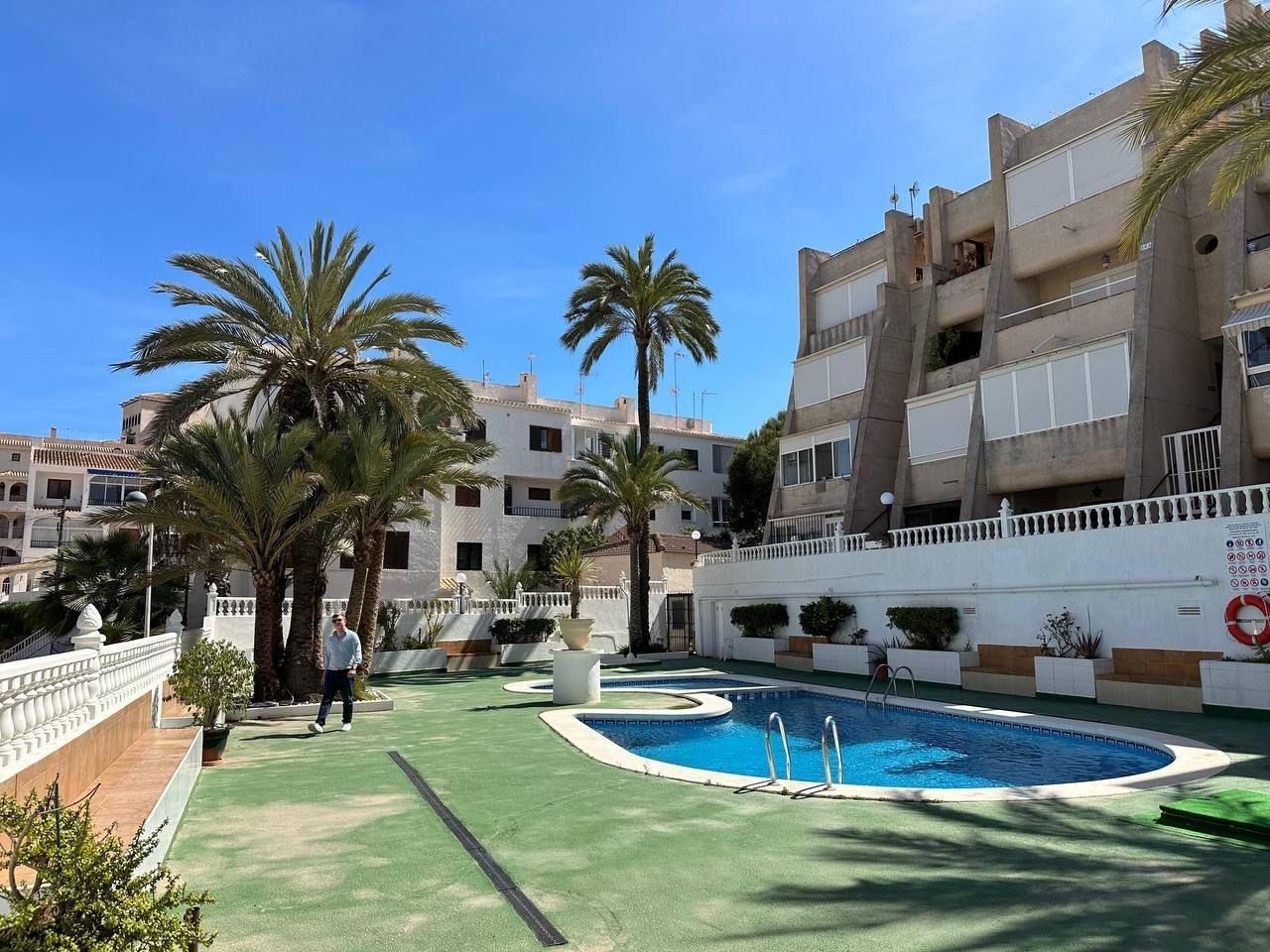 Exterior view of Attic for sale in Torrevieja  with Air Conditioner, Balcony and Community pool