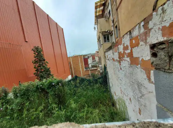 Terreno residencial en venta en de Florència 22
