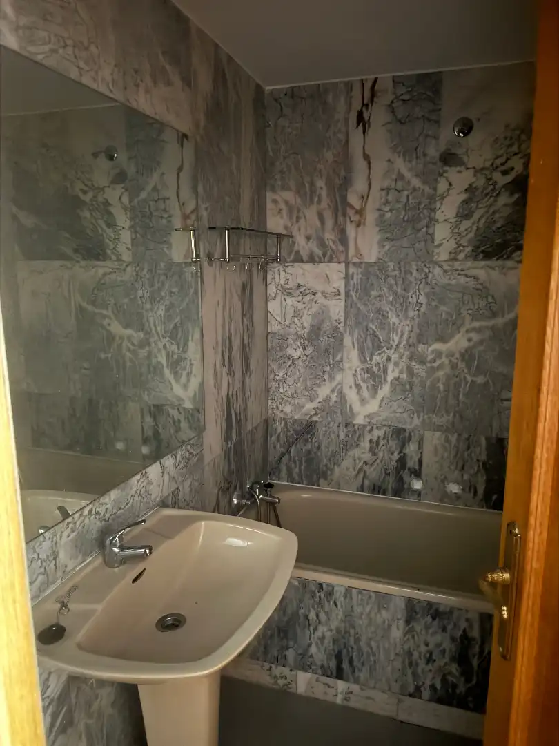 Baño de Piso en venta en Madrid con Aire acondicionado, Calefacción y Terraza