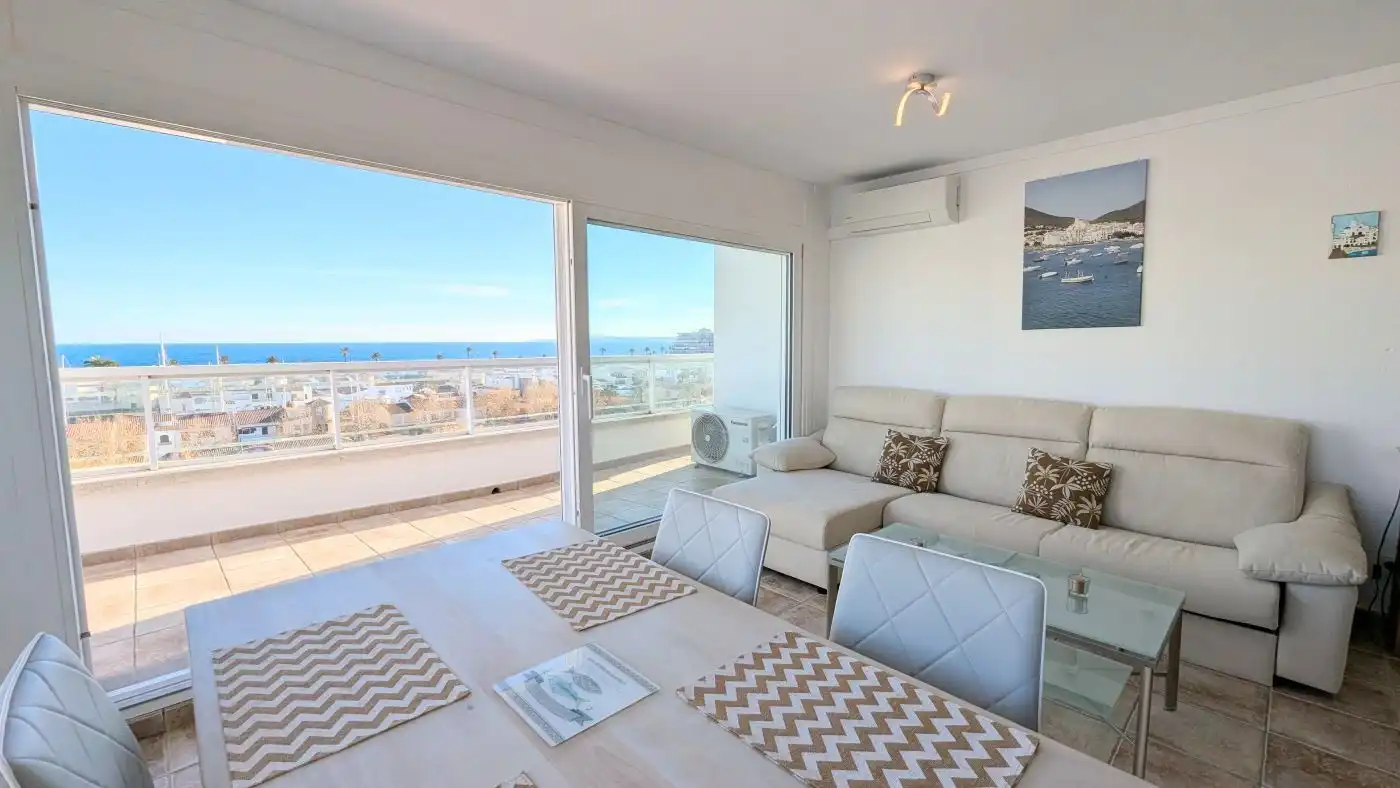Sala de estar de Ático en venta en Empuriabrava con Aire acondicionado, Calefacción y Terraza