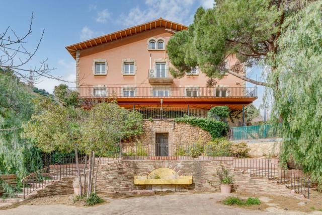 Casa-chalet en Venta en Avenida Avinguda Pearson en Pedralbes
