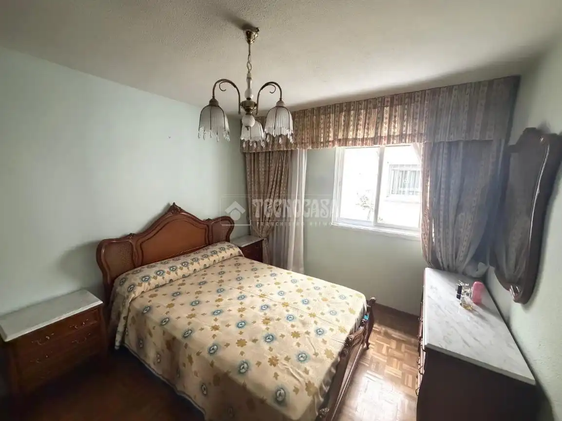 Bedroom of Flat for sale in Madrid  with Heating