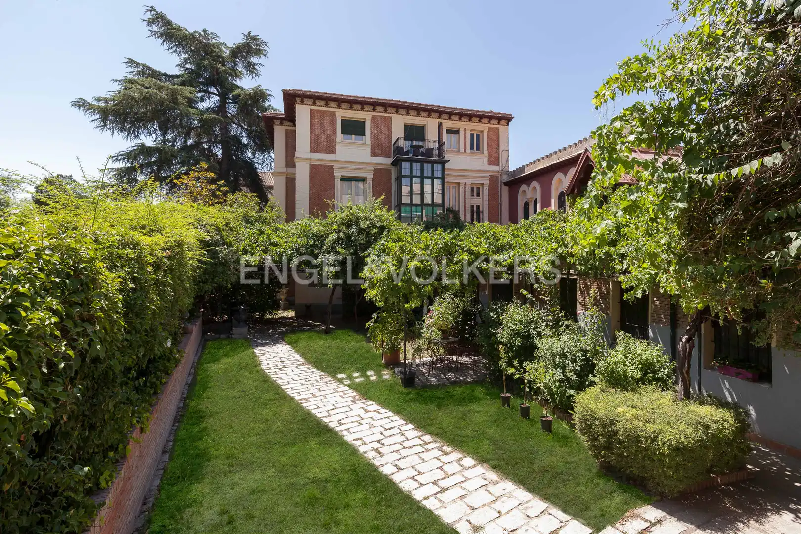 Houses for sale in El Pardo