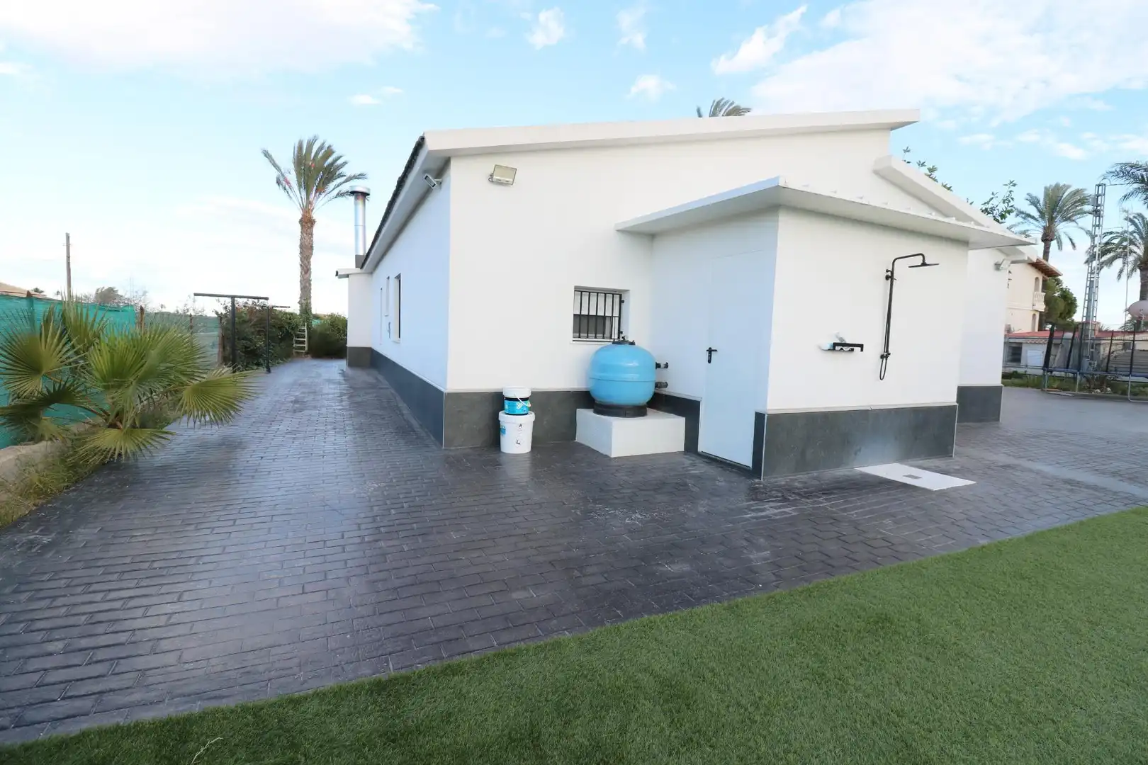 Vista exterior de Casa o chalet en venta en Elche / Elx con Aire acondicionado, Calefacción y Jardín privado