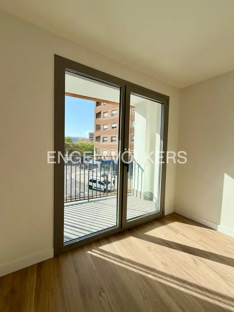 Balcony of Flat for rent in Valencia  with Air Conditioner, Heating and Private garden