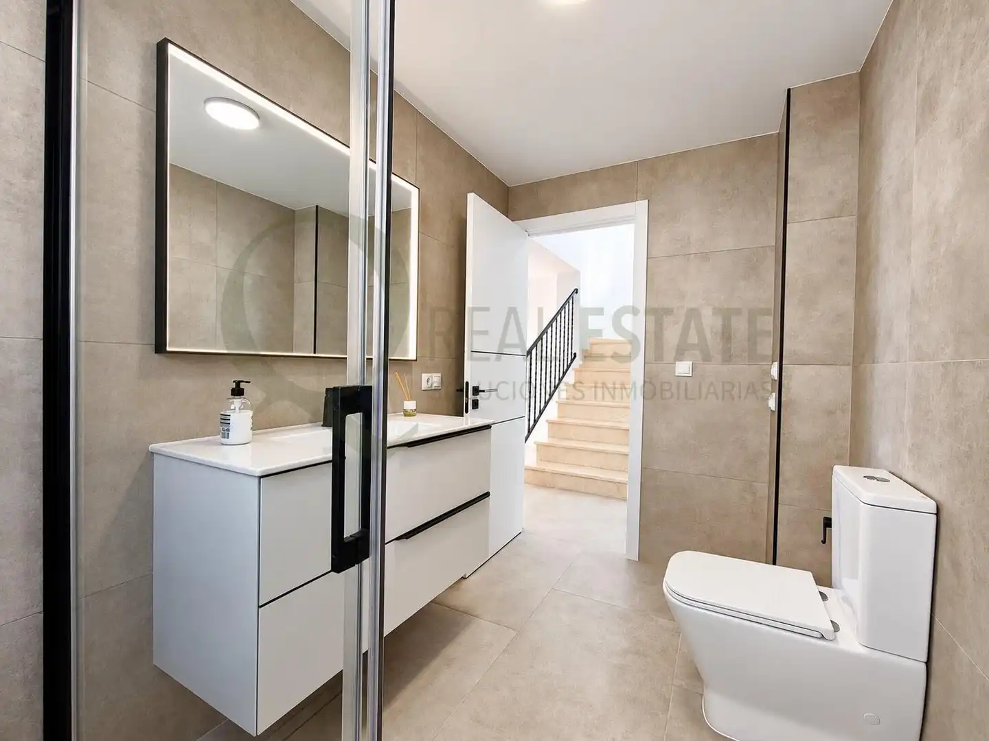 Detached house with garden for sale in Calle Calle Torrevella, imagen 18