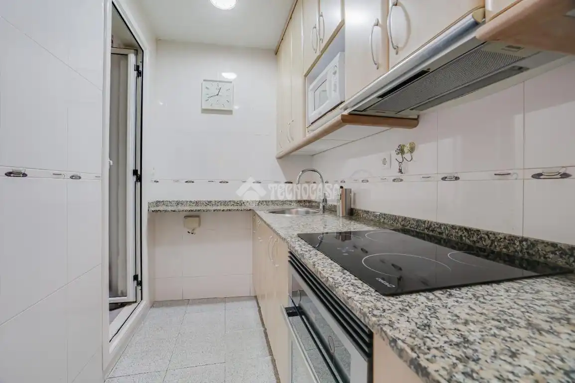 Cocina de Piso en venta en Barcelona con Aire acondicionado y Calefacción