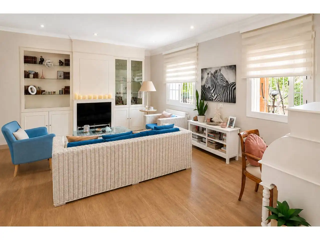 Sala de estar de Casa o chalet en venta en Cubelles con Aire acondicionado, Calefacción y Jardín privado
