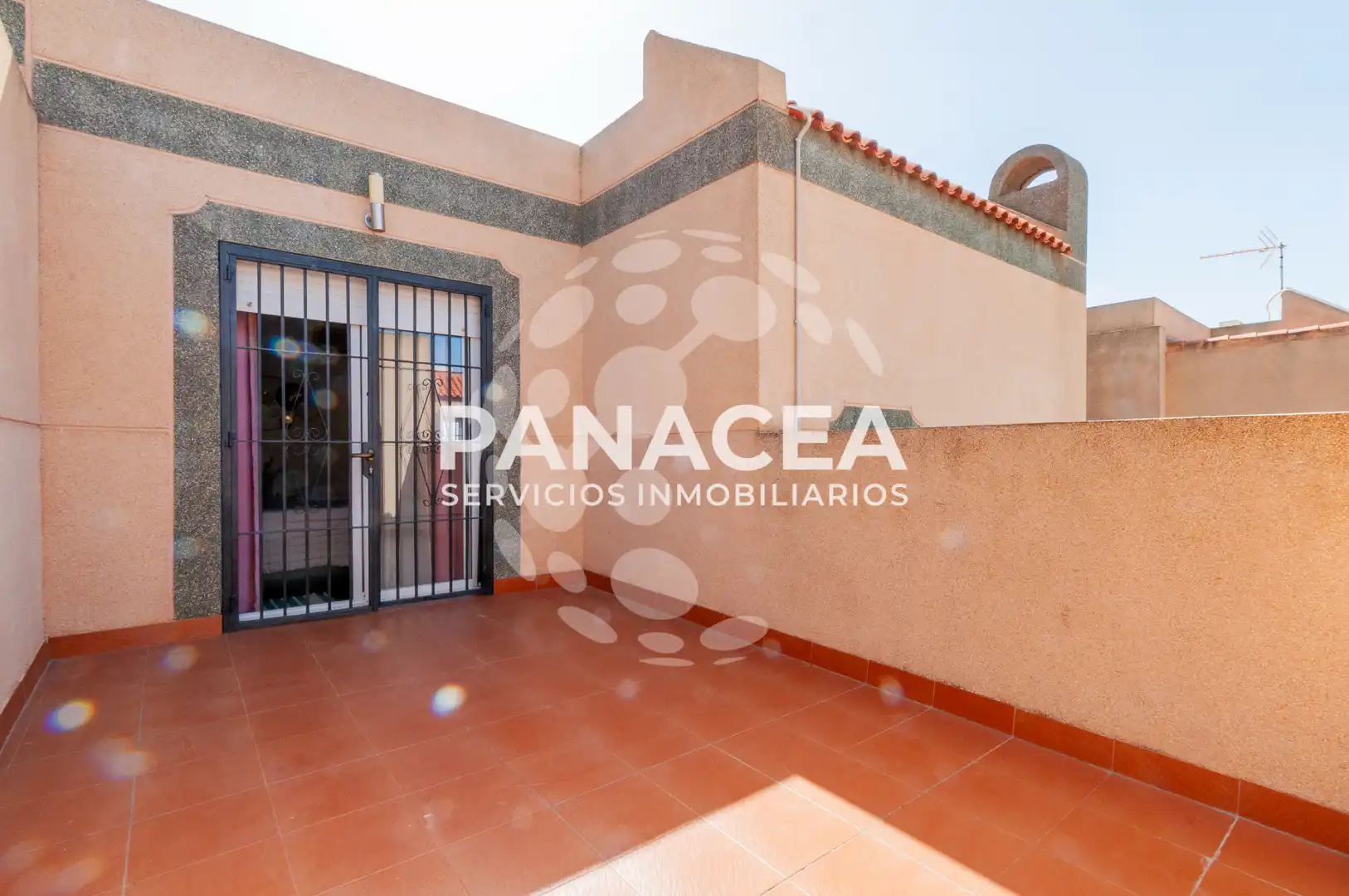 Terraza de Casa adosada en venta en Vícar con Jardín privado, Terraza y Amueblado