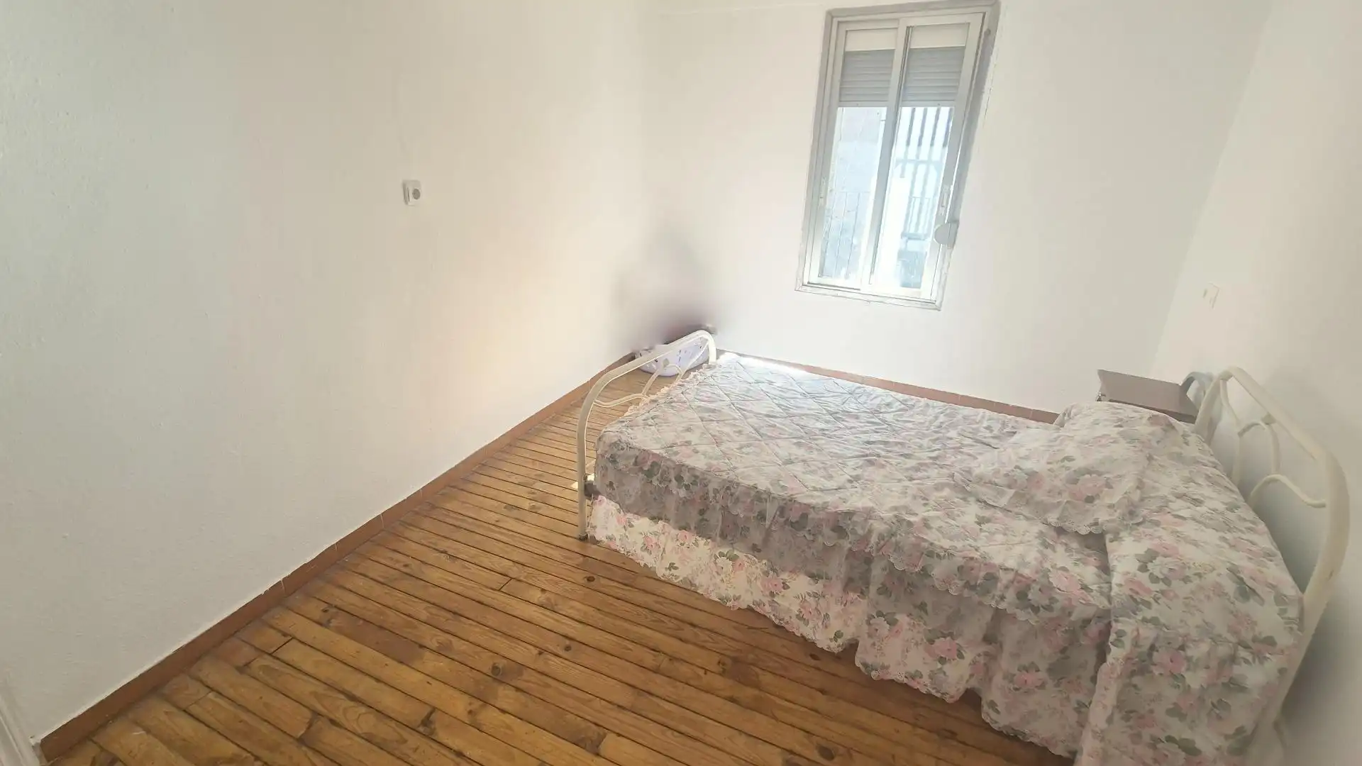 Bedroom of Flat for sale in La Alberca   with Heating
