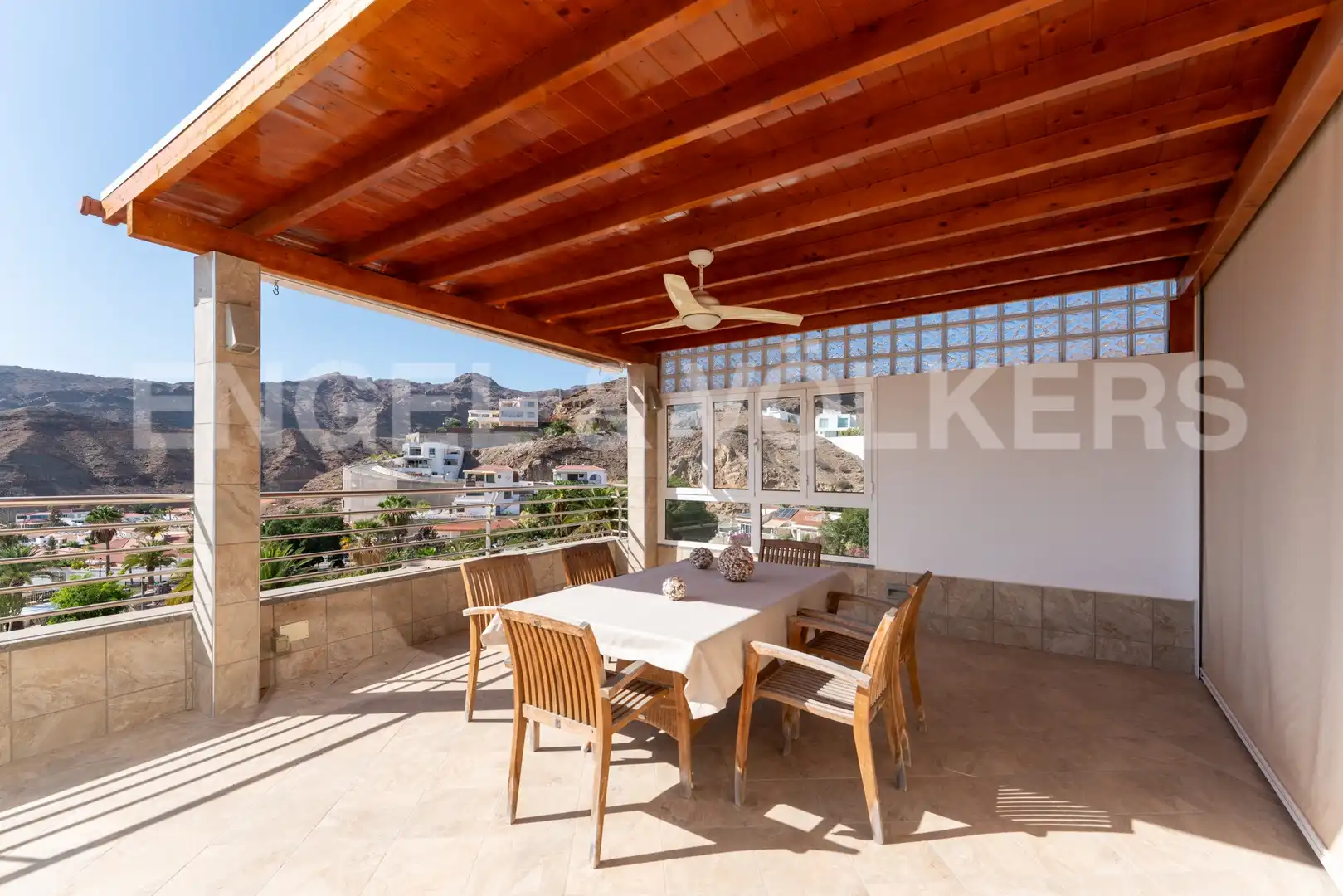 Terraza de Piso en venta en Mogán con Calefacción, Terraza y Trastero