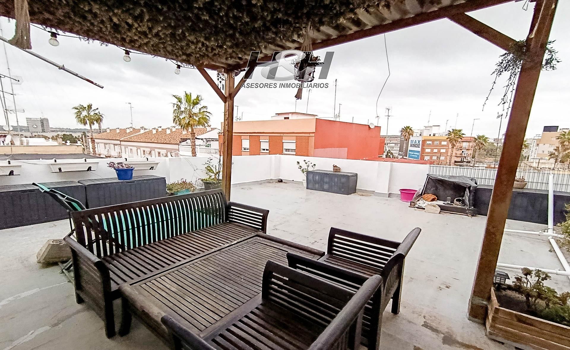 Terrace of Attic for sale in  Valencia Capital  with Air Conditioner and Terrace