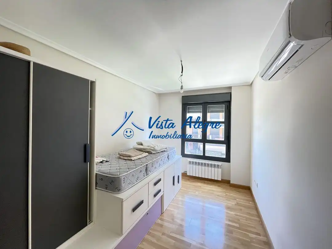Bedroom of Apartments for rent in Haro  with Air Conditioner, Heating and Terrace