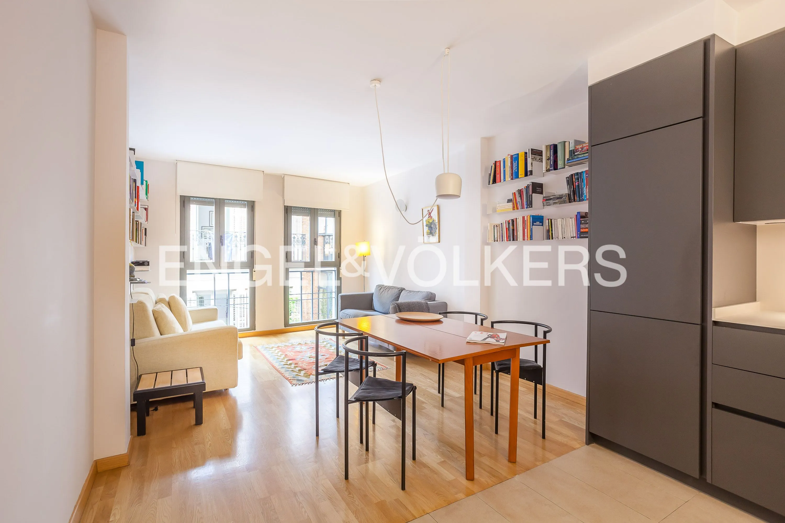 Sala d'estar de Pis de lloguer en  Madrid Capital amb Aire condicionat, Calefacció i Moblat