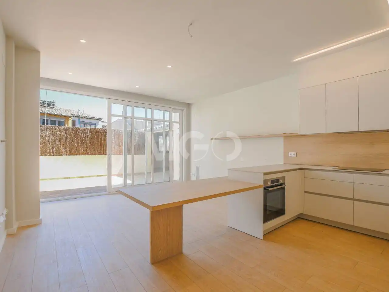 Habitación de Piso en venta en Vic con Calefacción, Parquet y Terraza