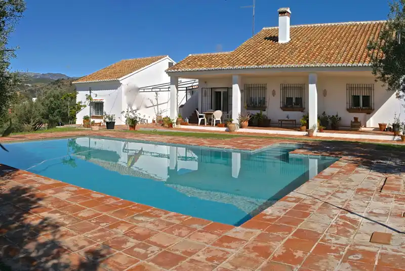 Villa mit Pool zum Verkauf in Elviria - Cabopino, imagen 11