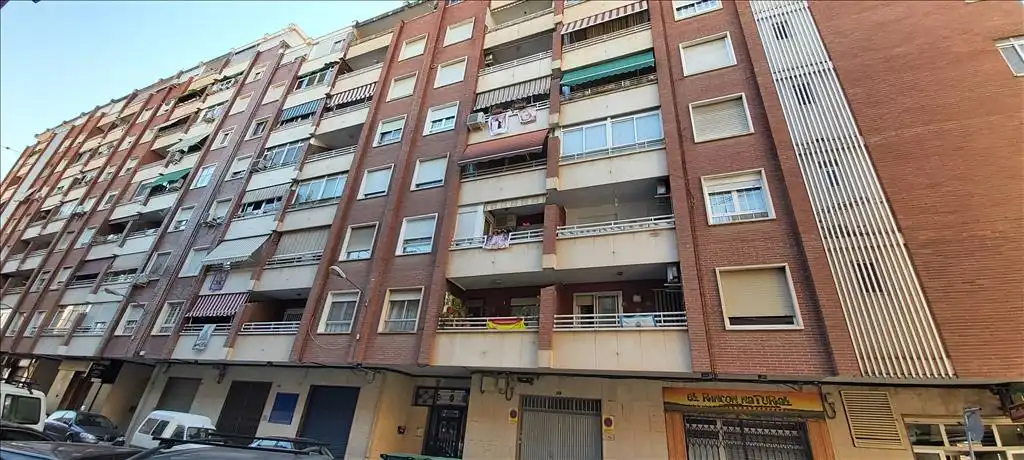 Vista exterior de Pis en venda en Villena