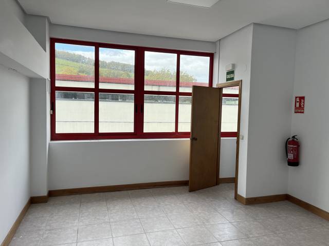 Oficina en Alquiler en Laskibar Auzoa en Irura