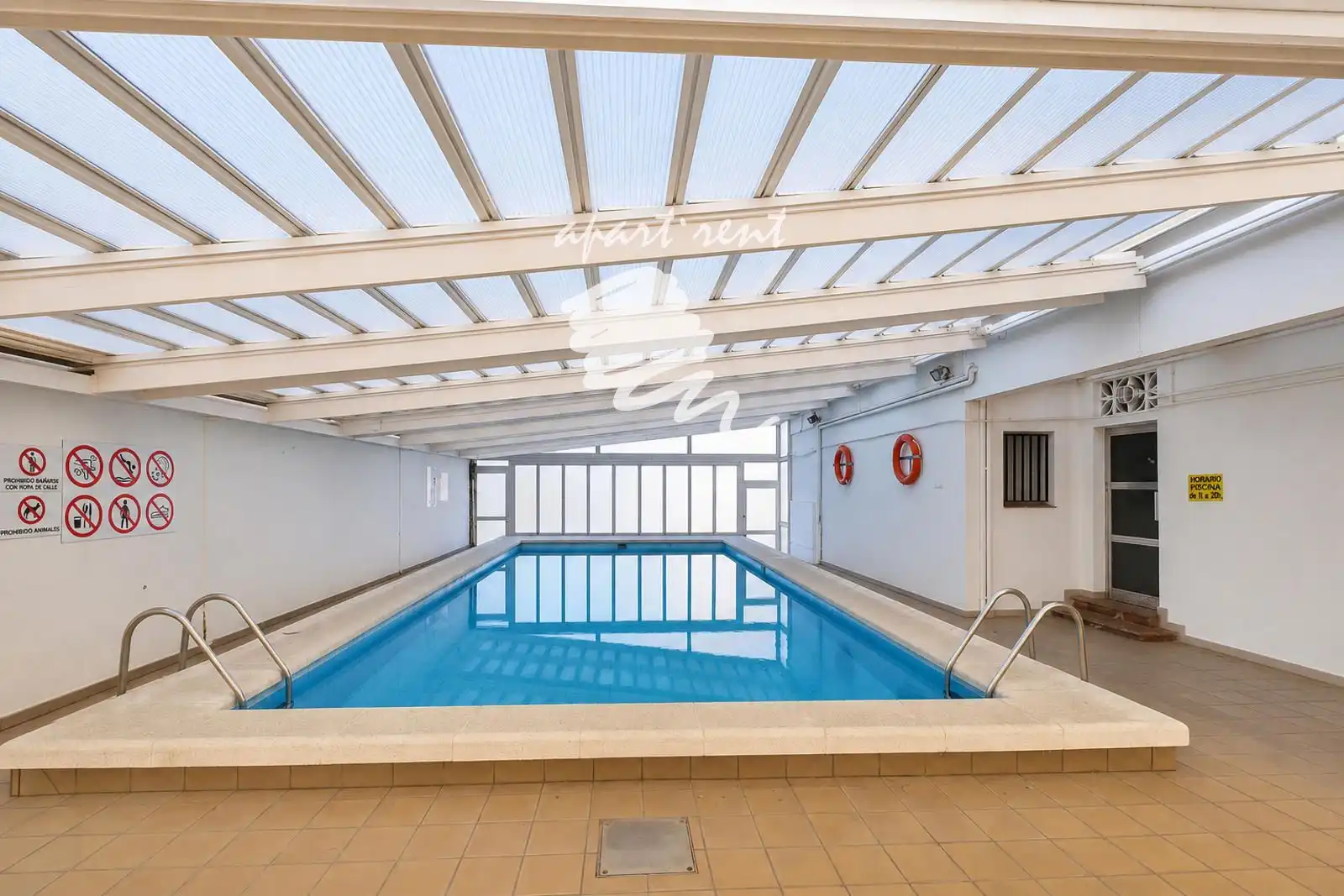 Piscina de Piso en venta en Roses con Terraza, Piscina y Balcón