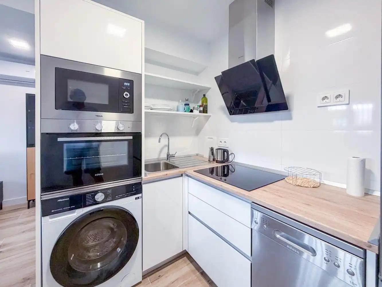 Kitchen of Lofts for rent in Madrid  with Air Conditioner, Heating and Furnished